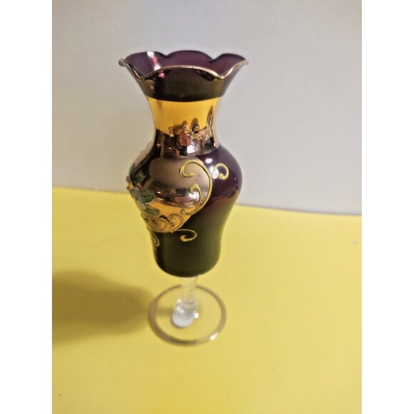 Vintage NASCO Japan Amethyst Glass Vase Raised Enamel Flowers 7" - Picture 3 of 10
